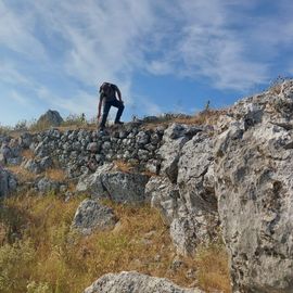 2025. Momento di lavoro durante le ricognizioni