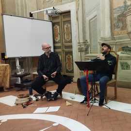 07 - Mimenti dalla performance dei Gjitonia